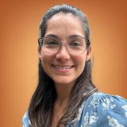 Cristina Villacres Cristina Villacres