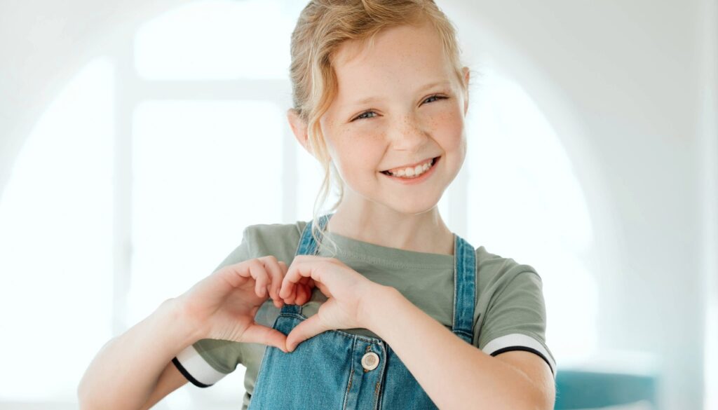 Girl,,Kid,Portrait,And,Heart,Hands,In,Home,,Love,Emoji